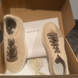 BNIB Rothy's Honeybun Boucle RS02 Sneakers